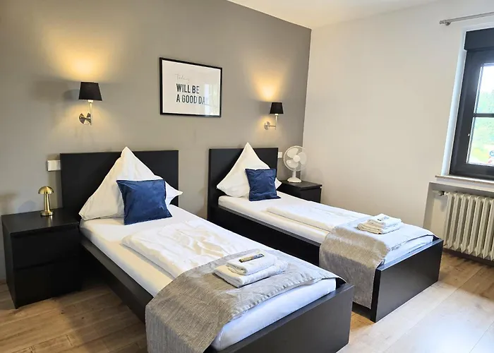 Rheinlaender Seehotel *