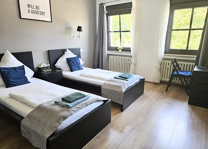 Rheinlaender Seehotel Leverkusen